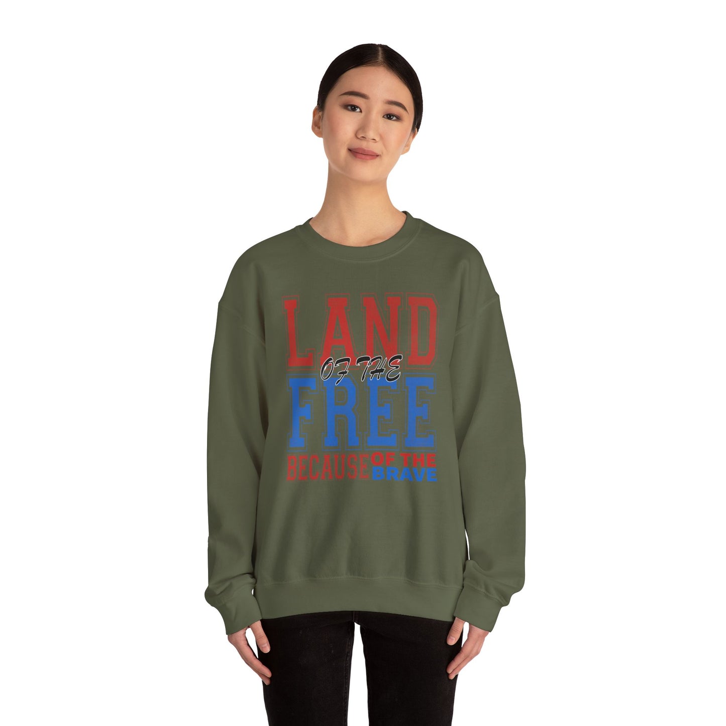 Sweatshirt Land of the Free Sweatshirt – Patriotic USA Crewneck by Gildan