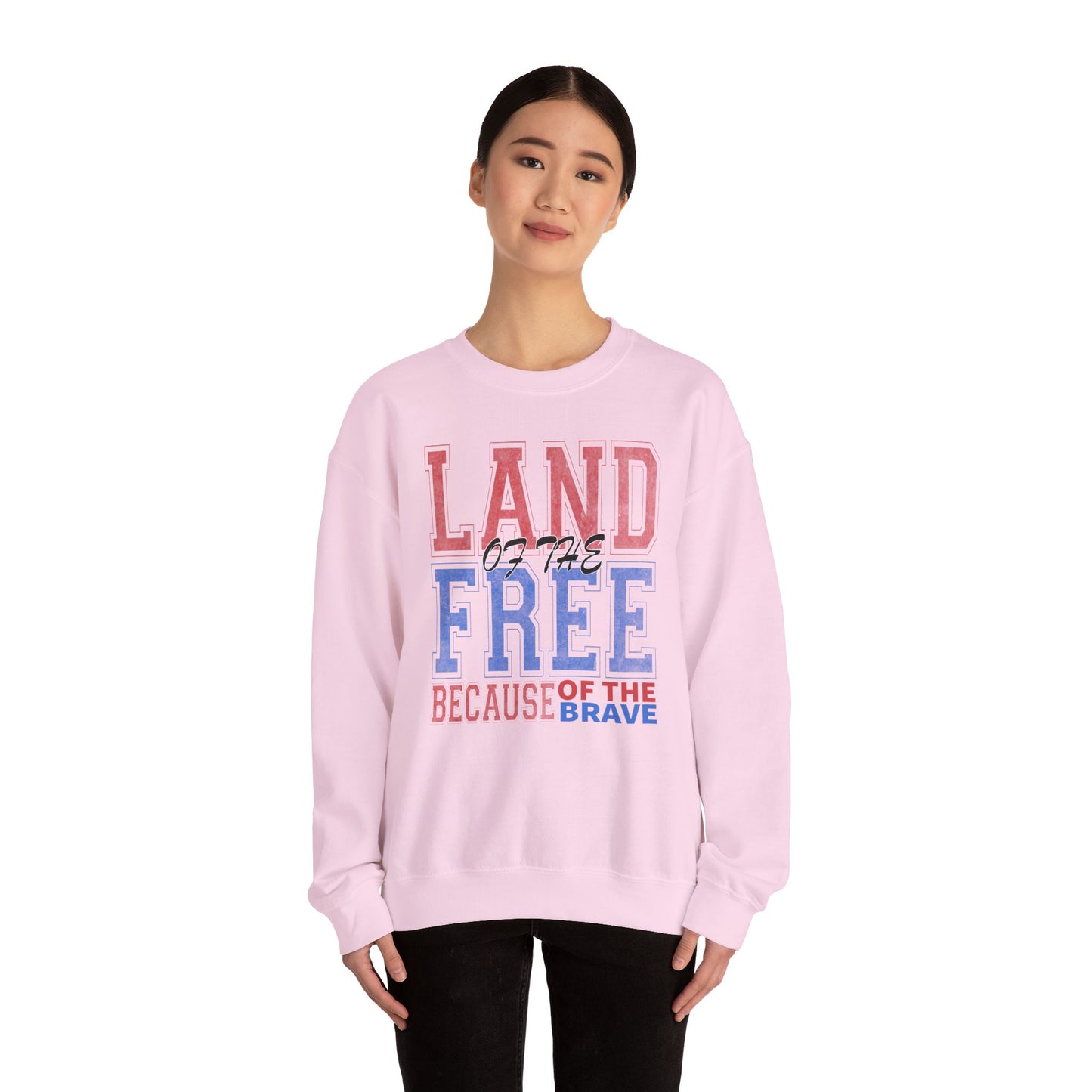 Sweatshirt Land of the Free Sweatshirt – Patriotic USA Crewneck by Gildan