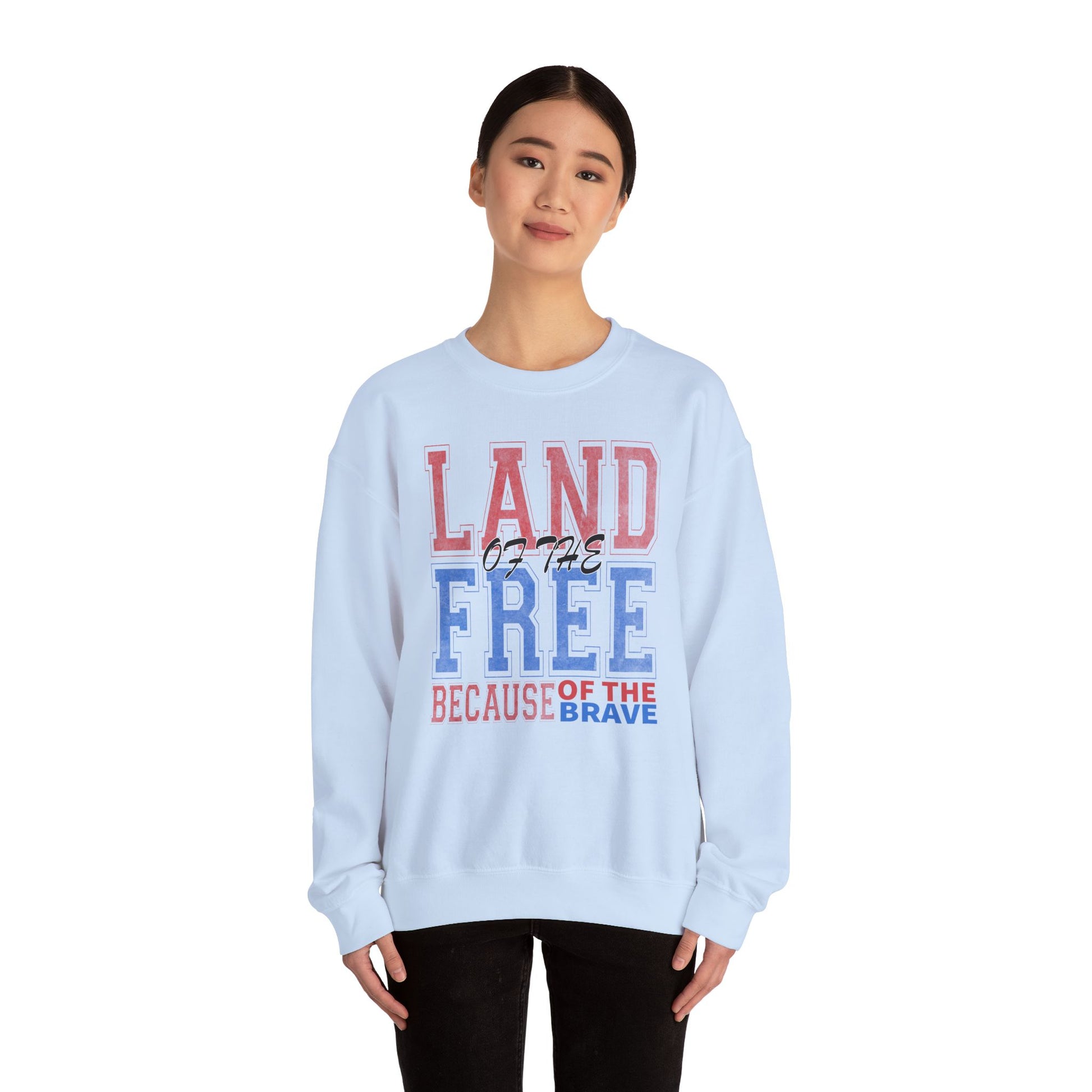 Sweatshirt Land of the Free Sweatshirt – Patriotic USA Crewneck by Gildan