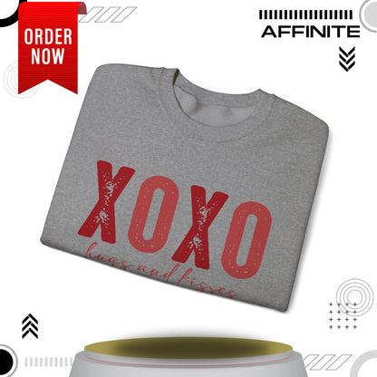 Sweatshirt XOXO Hugs and Kisses Crewneck Sweatshirt - Cozy Valentine's Day Gift