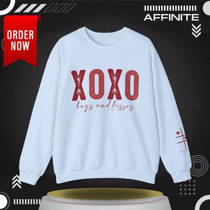 Sweatshirt XOXO Hugs and Kisses Crewneck Sweatshirt - Cozy Valentine's Day Gift Light Blue