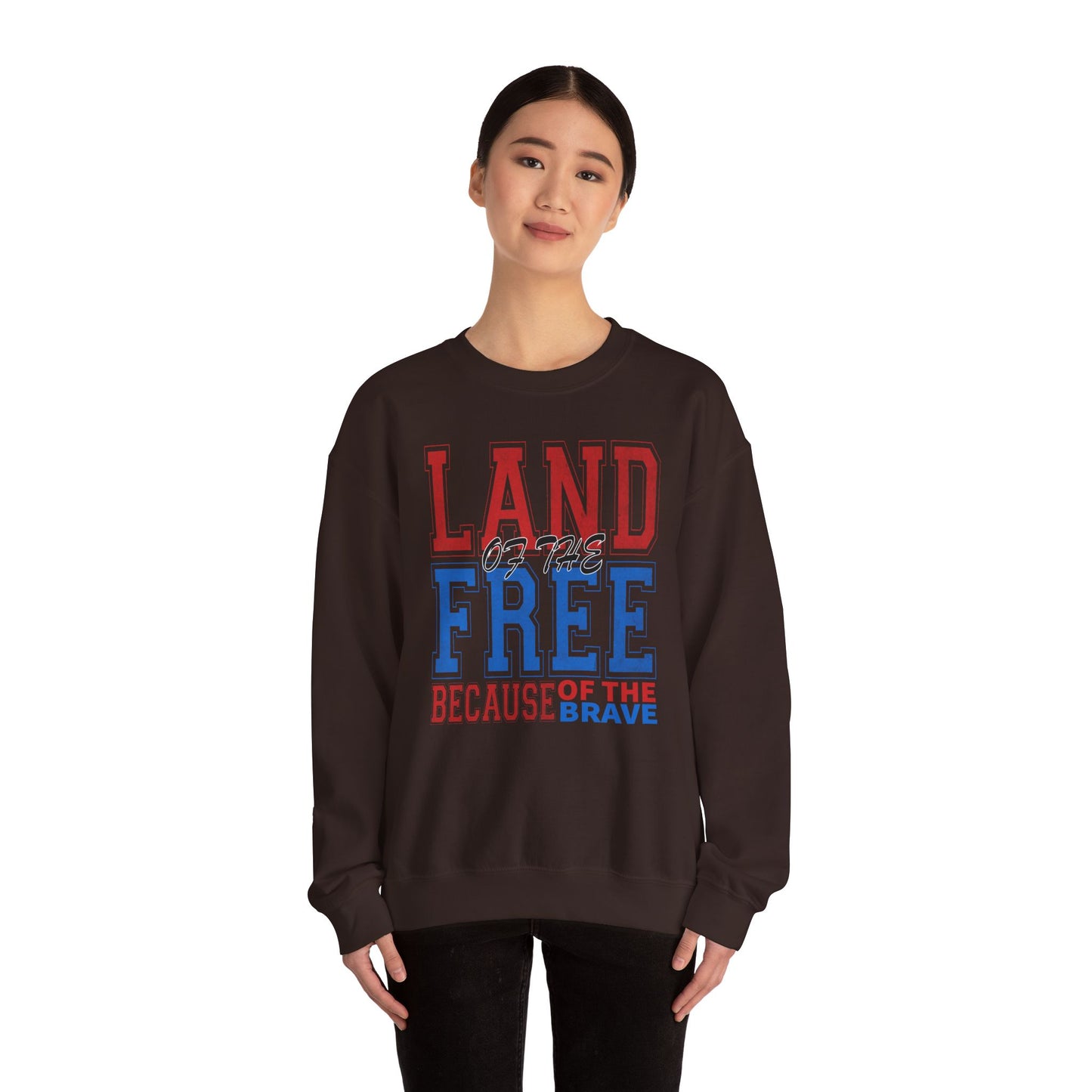 Sweatshirt Land of the Free Sweatshirt – Patriotic USA Crewneck by Gildan