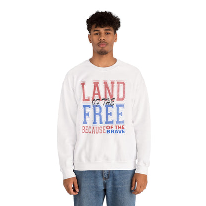 Sweatshirt Land of the Free Sweatshirt – Patriotic USA Crewneck by Gildan