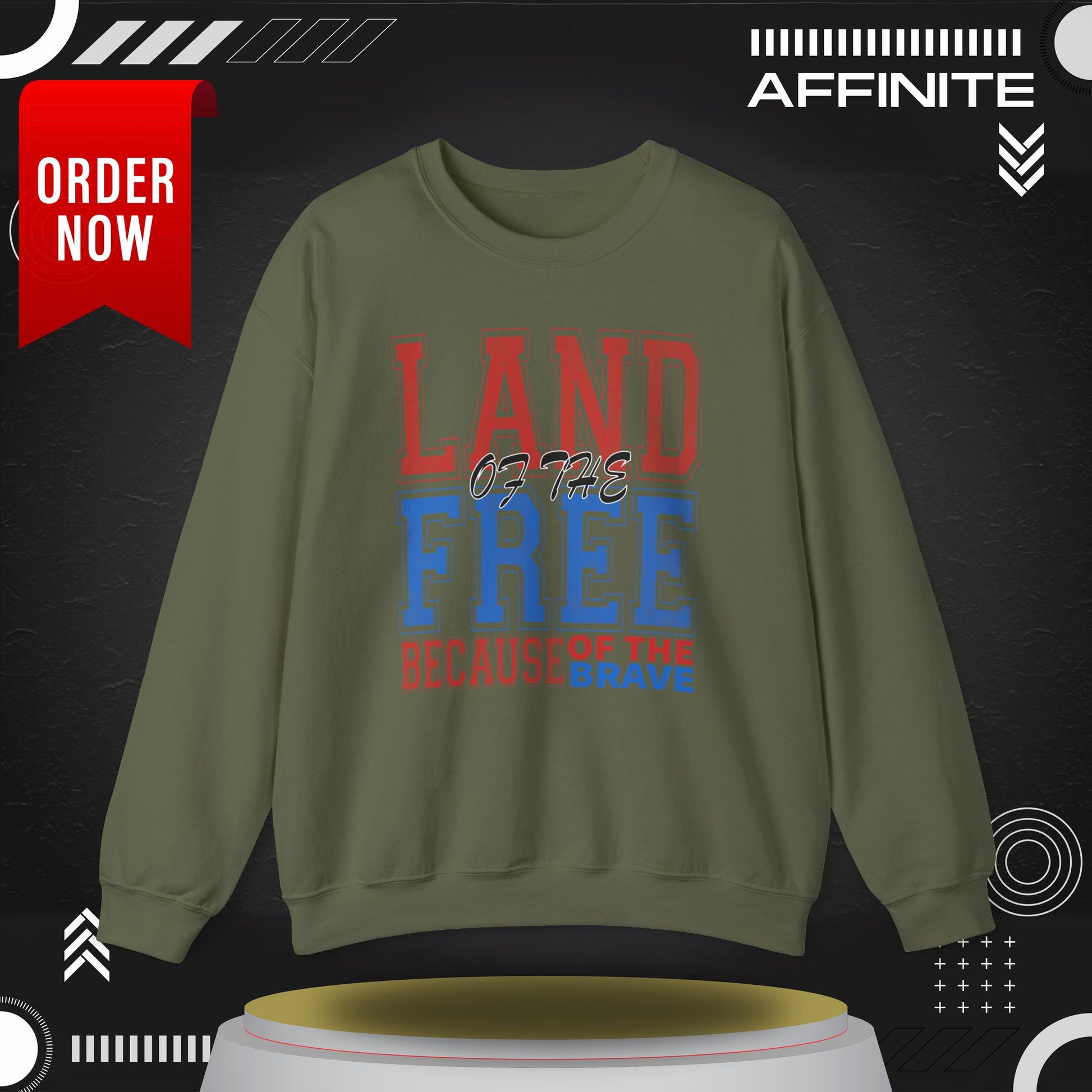 Sweatshirt Land of the Free Sweatshirt – Patriotic USA Crewneck by Gildan Military Green